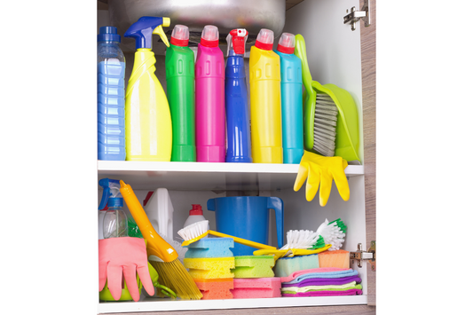 WHAT’S IN YOUR CLEANING CUPBOARD?